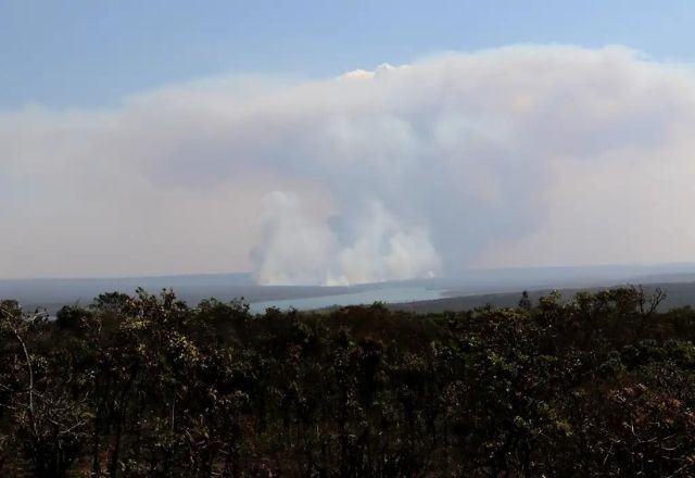 Incêndio atinge o Parque Nacional de Brasília