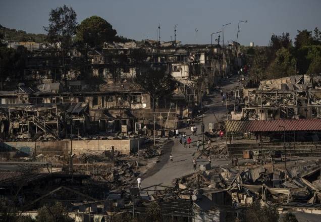 Incêndios destroem maior campo de refugiados da Europa