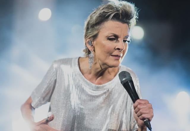 Imagem da noticia Cantora gospel Ludmila Ferber morre aos 56 anos