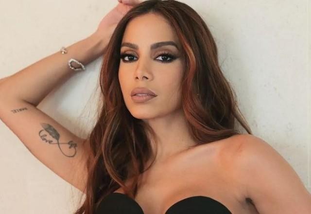 Cantora Anitta dá entrada em hospital em São Paulo