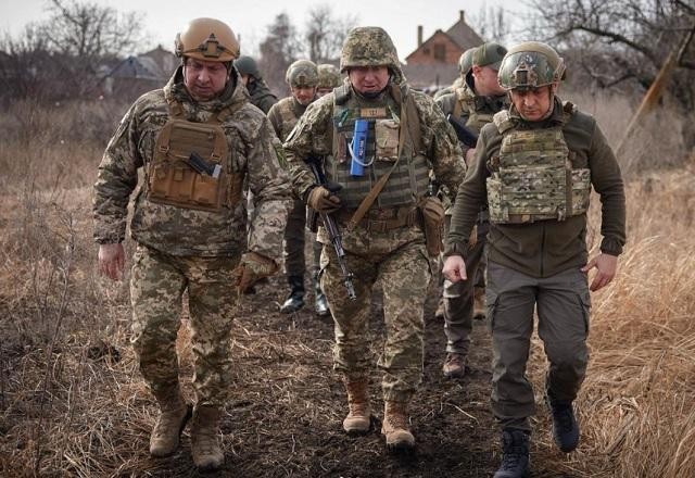 Imagem da noticia Rússia abre cinco rotas de fuga para refugiados da Ucrânia
