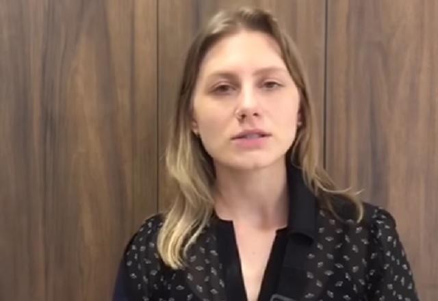Imagem da noticia Humorista Juliano Gaspar nega agressões, e Lea Maria mostra hematomas