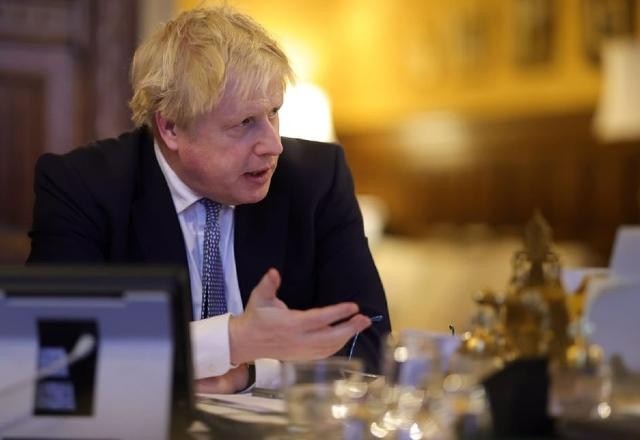 Imagem da noticia Polícia britânica ouve participantes da festa de Boris Johnson durante lockdown