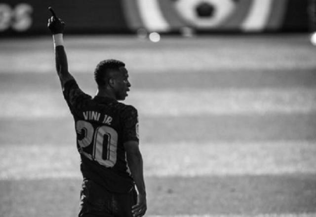 Imagem da noticia Rio de Janeiro aprova Lei 'Vini Jr' contra racismo nos estádios