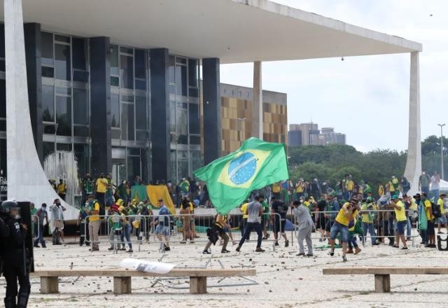Imagem da noticia Judiciário fala em responsabilizar quem atenta contra a democracia