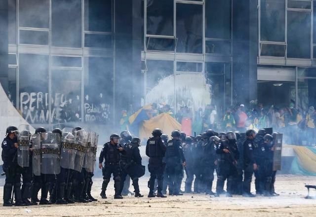 Imagem da noticia Terrorismo bolsonarista em Brasília