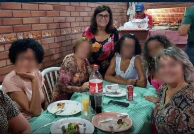 Imagem da noticia Irmãos morrem e 14 familiares apresentam sintomas do coronavírus após festa