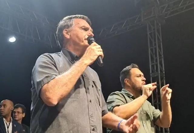 Bolsonaro diz que pode manter Auxílio Brasil de R$ 600 em 2023