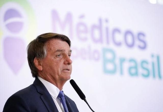Imagem da noticia "Só de tratar bem, pessoas humildes já ficam satisfeitas", diz Bolsonaro