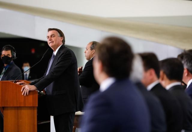 Imagem da noticia Como a volta de Bolsonaro ao Centrão impacta as eleições de 2022