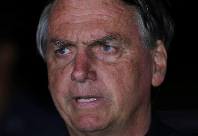 Imagem da noticia Deputados dos EUA defendem extradição de Bolsonaro após ataques em Brasília