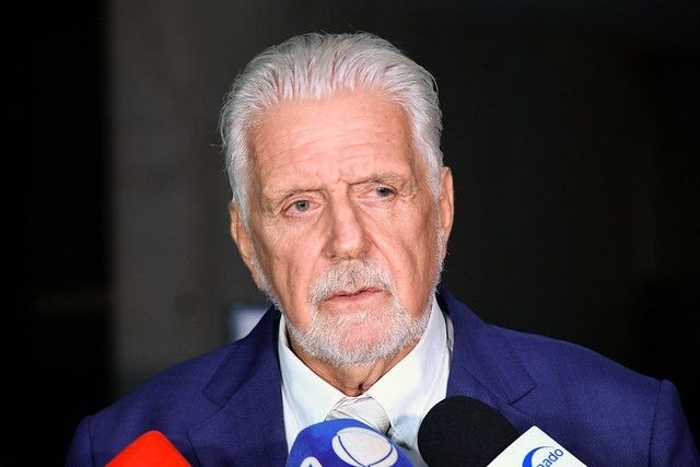 Imagem da noticia Jaques Wagner diz que governo está disposto a negociar, mas defende que desoneração da folha é inconstitucional