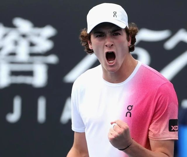 Imagem da noticia João Fonseca é o brasileiro mais novo a vencer um ATP