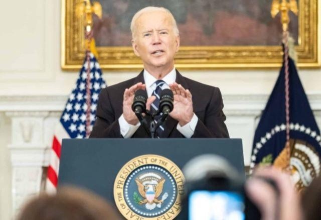 Imagem da noticia Biden diz que tornados nos EUA são "tragédia inimaginável"