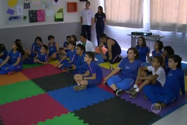 Imagem da noticia Jogo ´Minecraft´ ajuda alunos do Distrito Federal a aprender história