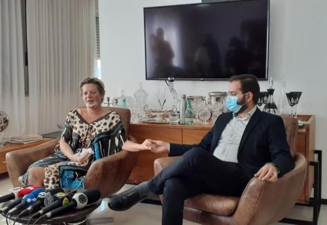 Imagem da noticia Joice diz que vai processar quem acusar o marido de violência doméstica