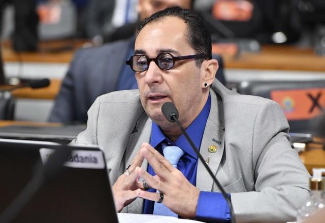 Imagem da noticia Cidadania vai convidar Jorge Kajuru a deixar o partido