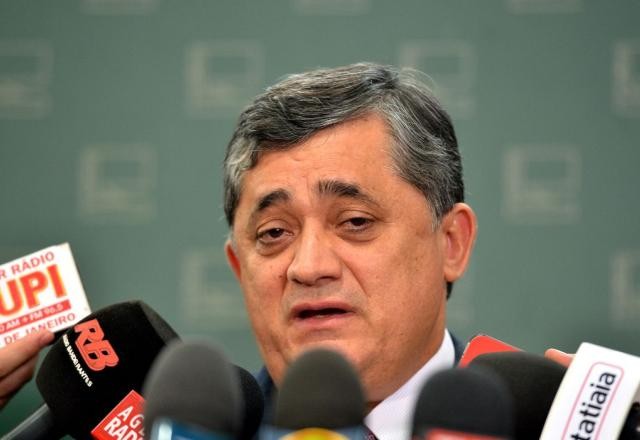 Imagem da noticia Após reunião com Lula, líder do governo diz que projeto que dá aumento a juízes pode “quebrar o país”
