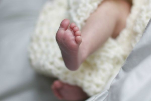 Jovem dá à luz a caminho do hospital e SBT registra o nascimento