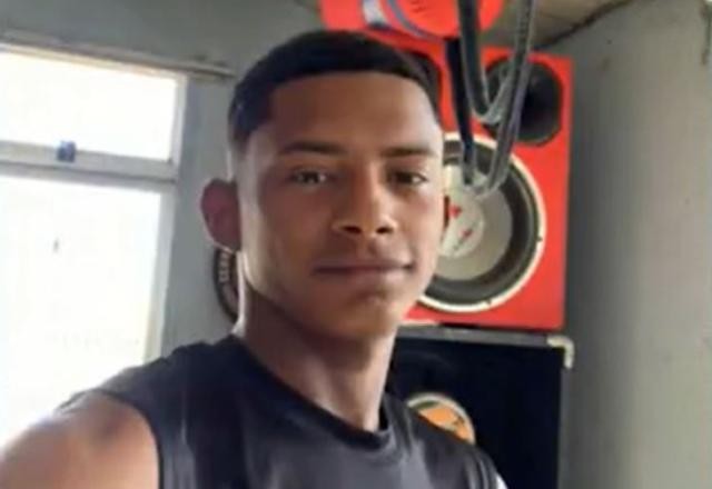 Imagem da noticia Corpo de adolescente desaparecido é encontrado em cemitério clandestino no Rio