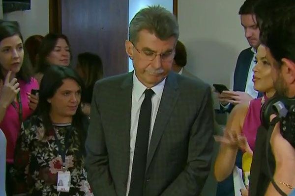 Imagem da noticia Jucá é suspeito de receber R$ 4 milhões em propina da Odebrecht