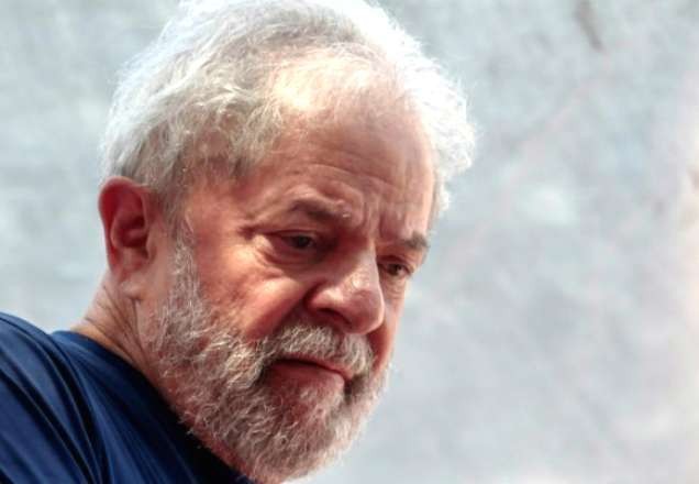 Justiça Federal determina transferência de Lula para São Paulo