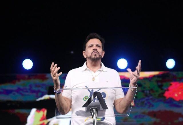 Imagem da noticia Justiça manda leiloar imóveis da Igreja Renascer