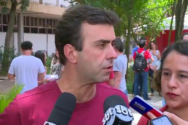 Imagem da noticia Justiça eleitoral vai investigar campanha de Marcelo Freixo