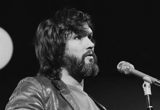 Imagem da noticia Morre Kris Kristofferson, cantor, compositor e ator, aos 88 anos