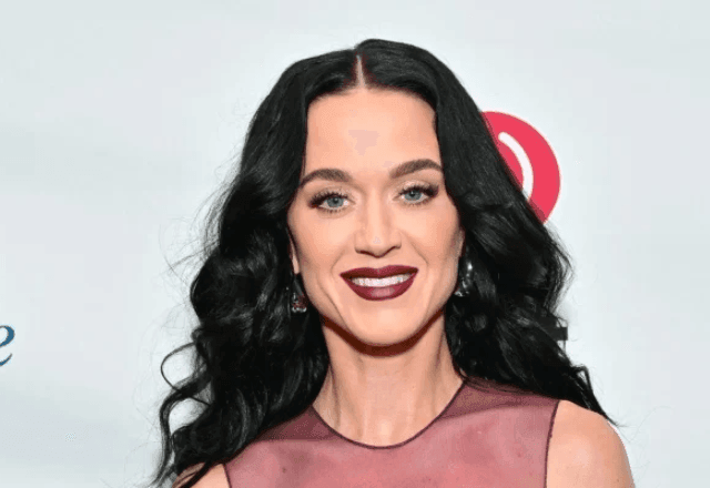 Imagem da noticia Katy Perry e outras celebridades pedem mobilização civil após mortes em Minnesota