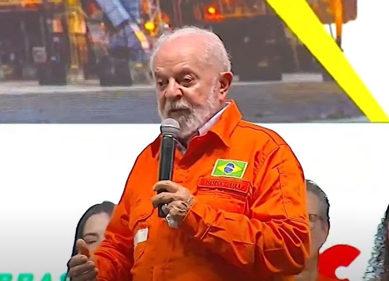 Imagem da noticia Lula acusa Lava Jato de “mancomunar” com os EUA para prejudicar Petrobras