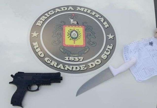 Imagem da noticia Ladrão cadeirante e mudo realiza assalto com arma de brinquedo