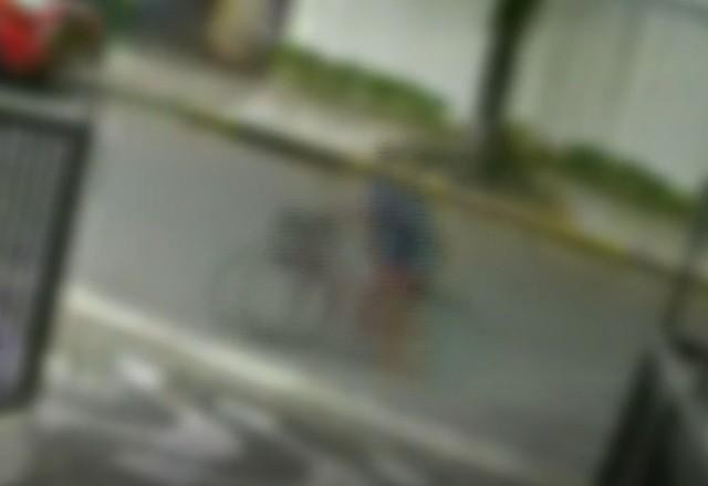 Imagem da noticia Ladrão agride mulher com soco durante tentativa de assalto