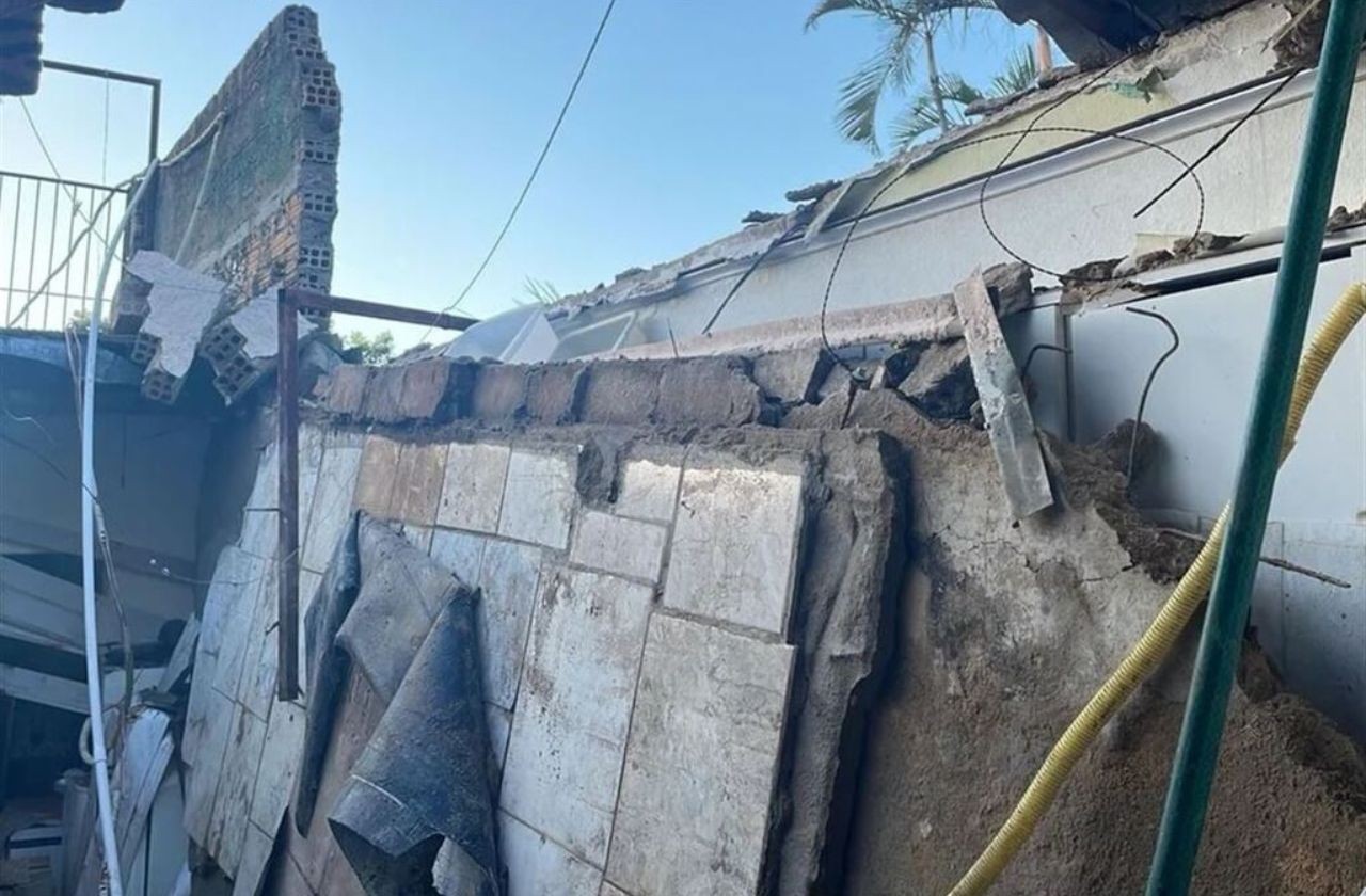 Imagem da noticia Criança de 7 anos morre após laje com piscina desabar em Porto Alegre