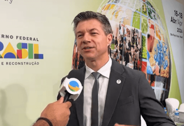 Imagem da noticia Lula escolhe ex-ministro de Dilma para comandar Apex