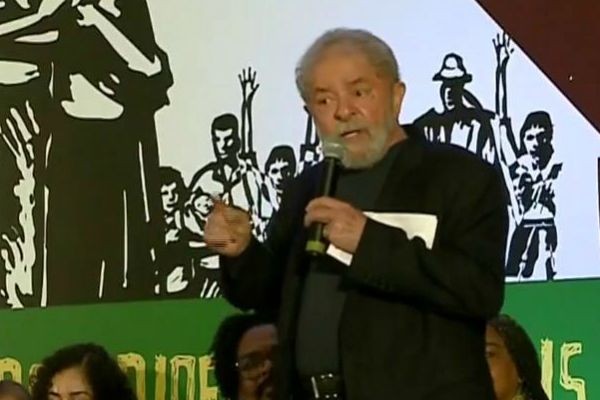 Imagem da noticia Lei da Ficha Limpa pode impedir Lula de concorrer às eleições 
