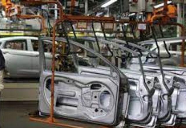 Imagem da noticia Anfavea vai rever para baixo projeções de produção e vendas de 2022