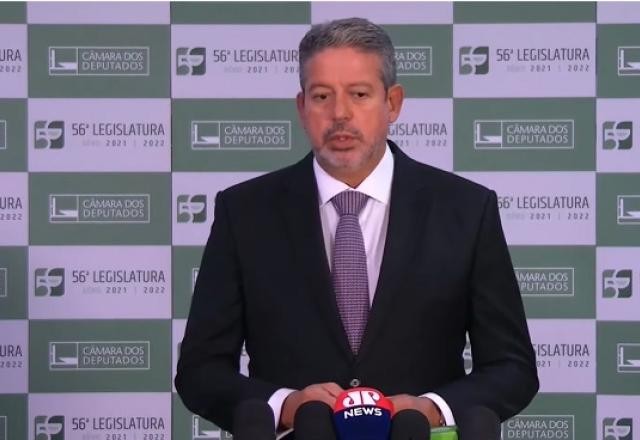 Imagem da noticia Lira defende que só Congresso pode cassar mandato