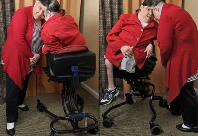 Imagem da noticia Irmãos siameses mais velhos do mundo morrem aos 62 anos