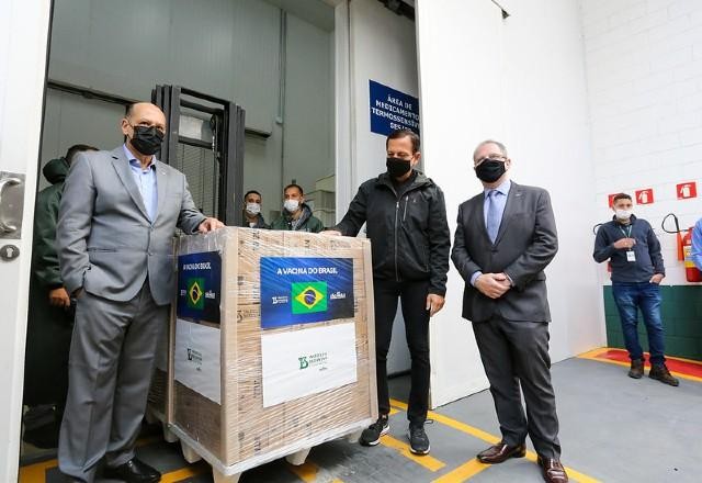 Imagem da noticia Questões diplomáticas podem afetar cronograma, diz Butantan