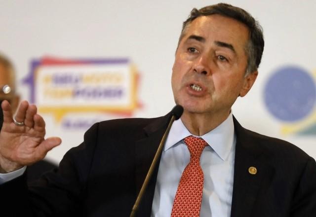 Imagem da noticia Barroso determina análise de provas da CPI da Covid contra Bolsonaro