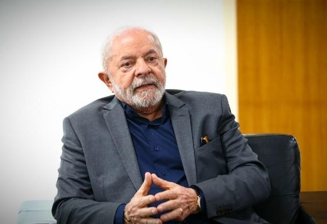 Imagem da noticia Lula sanciona Orçamento da União de 2023 com vetos