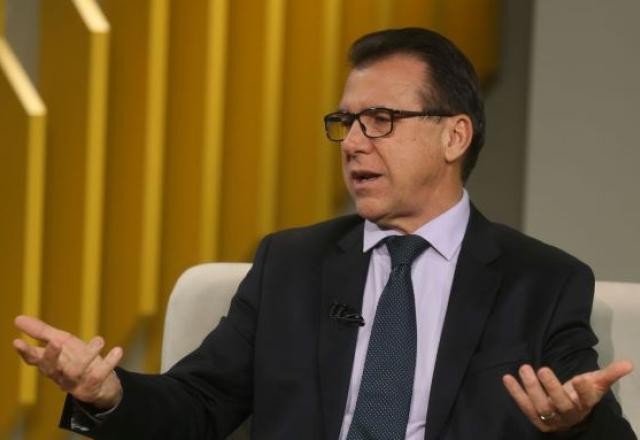 Imagem da noticia Deputados reagem à fala de Marinho sobre a Uber e serviços de aplicativos