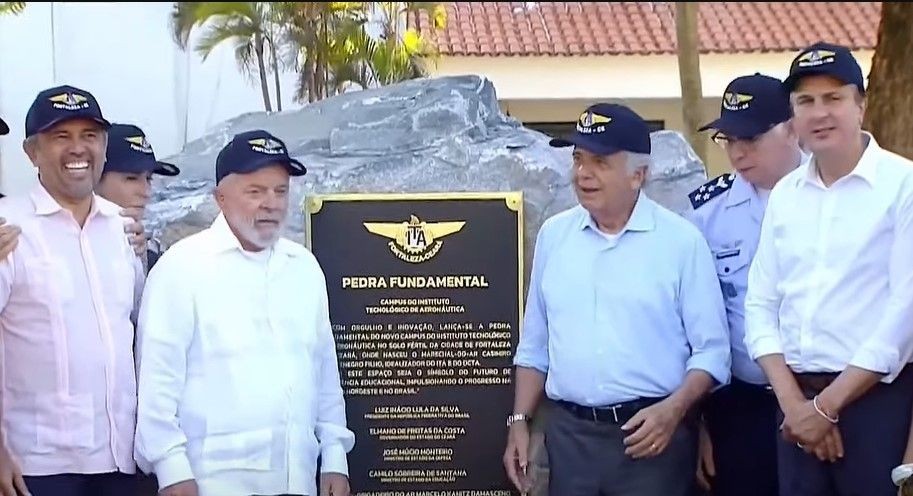 Imagem da noticia Lula lança pedra fundamental para construção do campus do ITA em Fortaleza