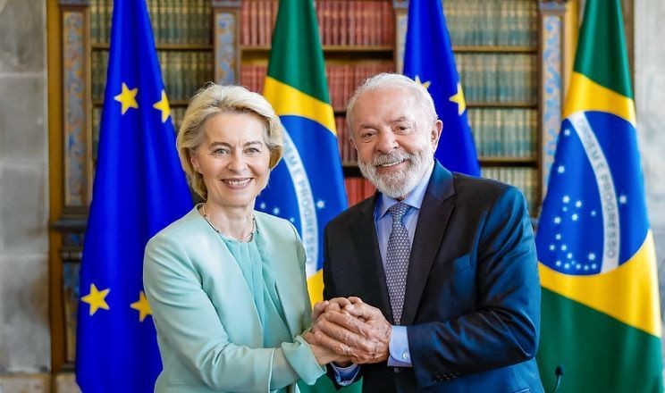 Imagem da noticia "Não nos limitaremos ao eterno papel de exportadores de commodities", diz Lula sobre acordo UE-Mercosul