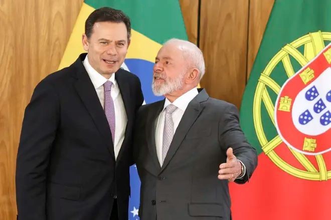 Imagem da noticia Após série de ligações, Lula comemora acordo Mercosul-UE e discute Venezuela com primeiro-ministro de Portugal