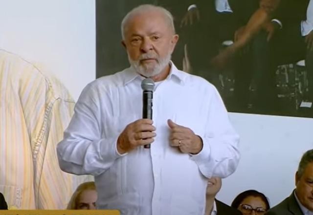 Imagem da noticia Lula lamenta concentração de riqueza e volta a criticar presidente do BC