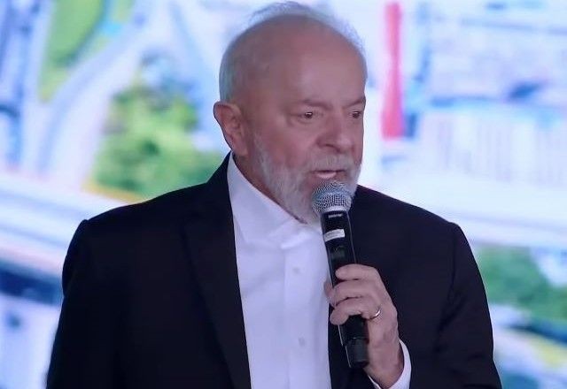 Imagem da noticia Lula chama povo do RS de "verdadeiros heróis" e confirma compra de 1 milhão de toneladas de arroz importado