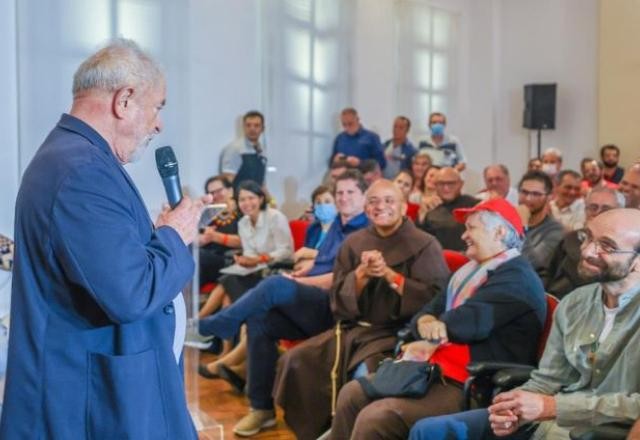 Imagem da noticia "Vamos derrotar o Bolsonaro, mas o bolsonarismo está criado", diz Lula