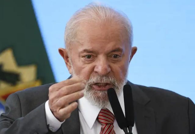 Lula propõe o desenvolvimento de uma IA nacional